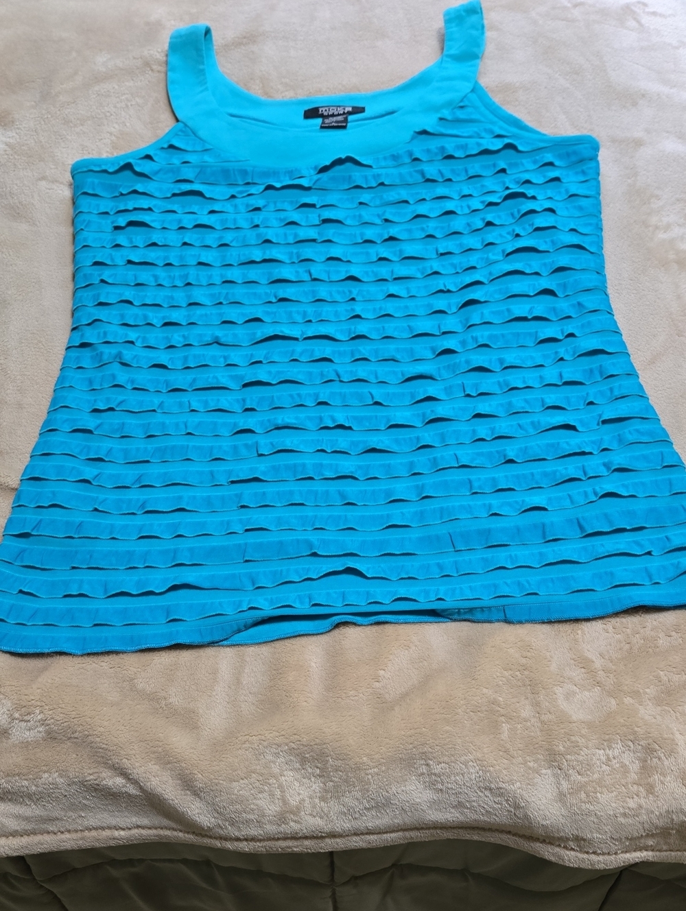 Ruffled Scoop Neck Tank Top